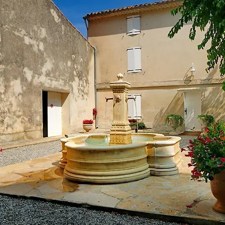 Domaine De Majastre 2* 보두앙